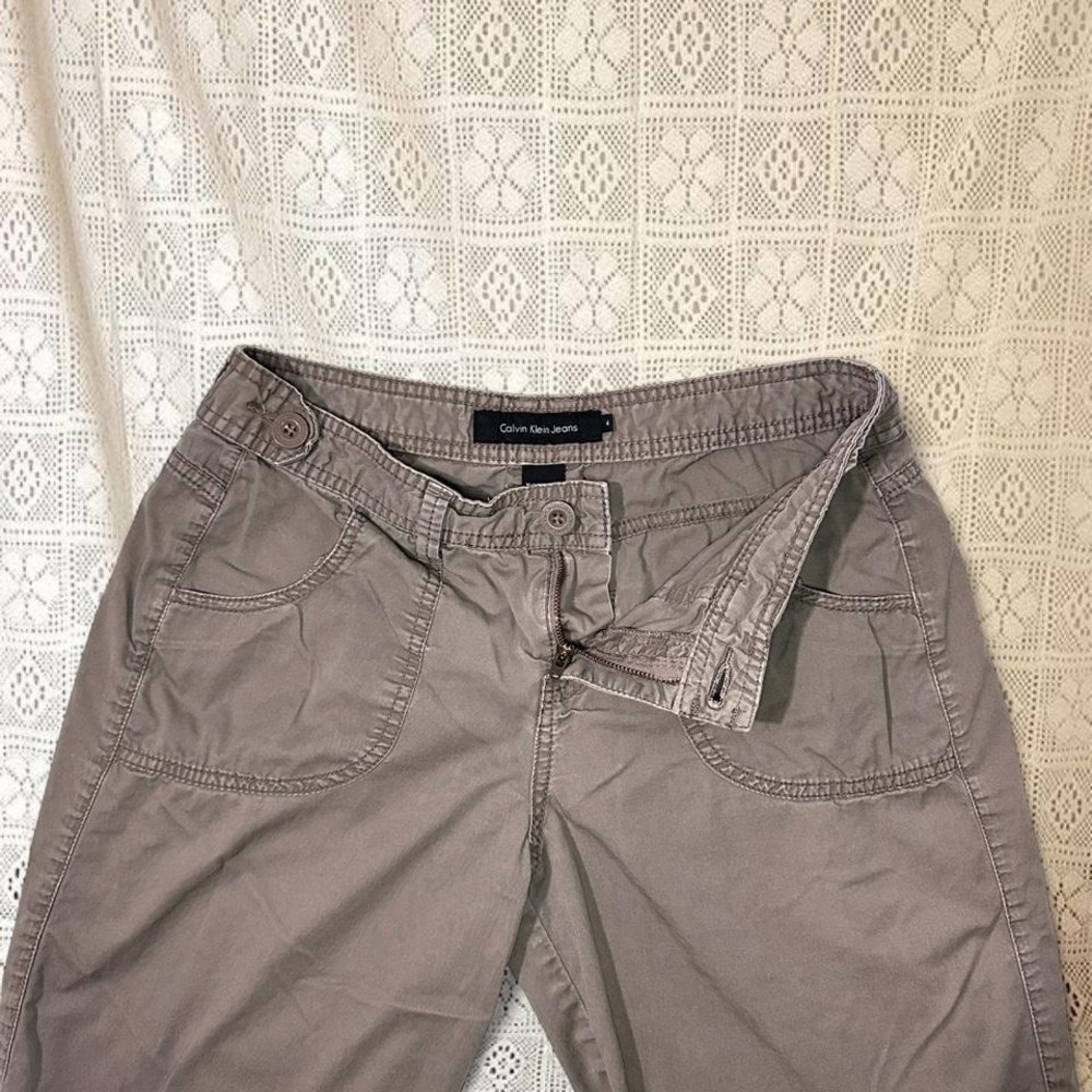 Capris - Picture 4 of 8